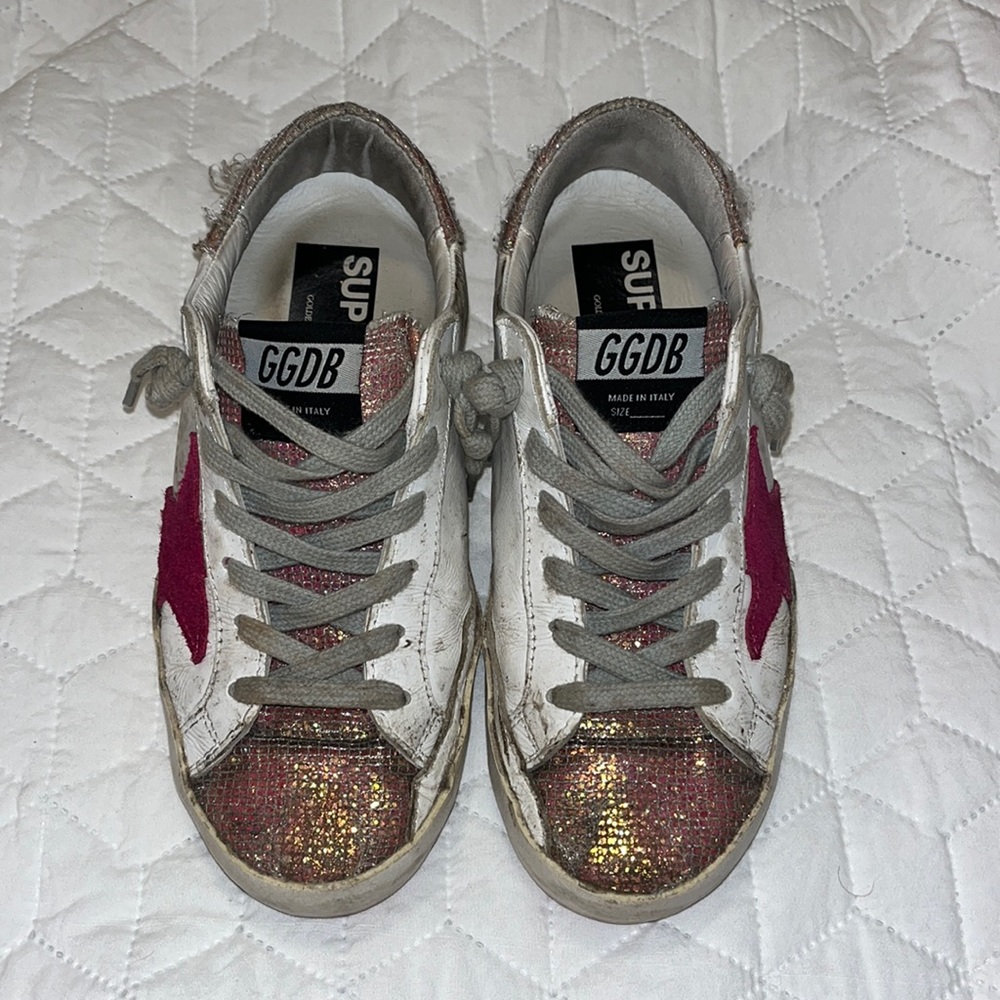 Pink Golden Goose Superstars